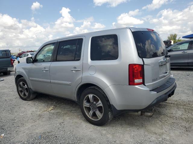 Photo 2 from auction – 2015 HONDA PILOT SE with VIN 5FNYF3H3XFB026956