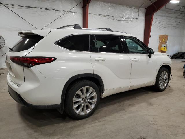 Снимка 3 от търг – 2021 TOYOTA HIGHLANDER с VIN 5TDDZRBHXMS138453
