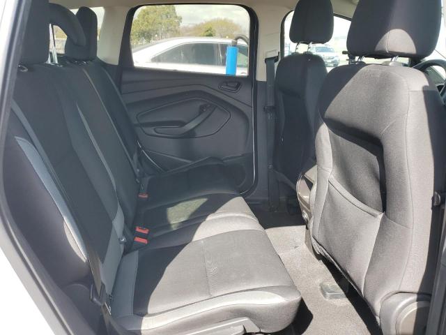 Снимка 11 от търг – 2016 FORD ESCAPE S с VIN 1FMCU0F71GUB73174