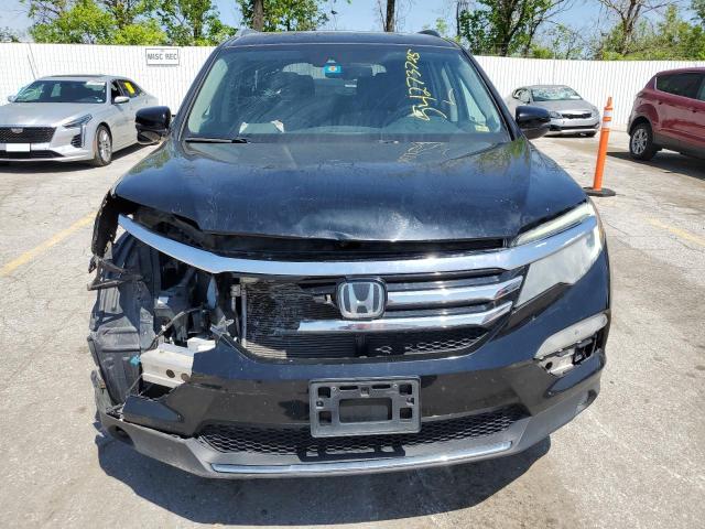 Photo 5 from auction – 2018 HONDA PILOT TOUR with VIN 5FNYF6H92JB019742