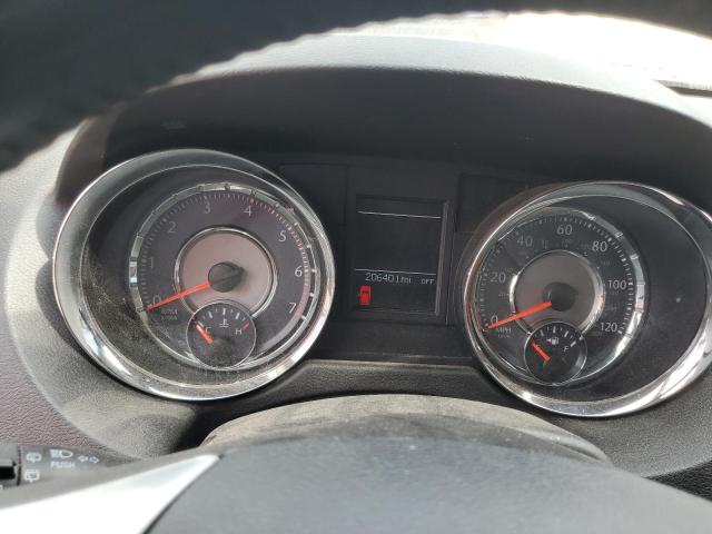 Photo 9 from auction – 2011 CHRYSLER TOWN & COU with VIN 2A4RR5DG5BR734573