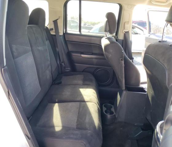 Photo 11 from auction – 2016 JEEP PATRIOT SP with VIN 1C4NJPBB6GD502685