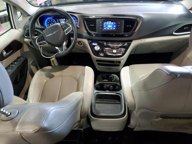Photo 8 from auction – 2017 CHRYSLER PACIFICA T with VIN 2C4RC1BG0HR837458