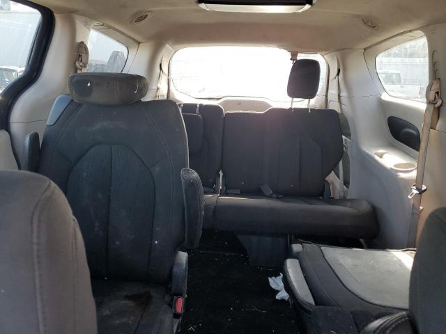 Photo 10 from auction – 2017 CHRYSLER PACIFICA L with VIN 2C4RC1CG1HR684717