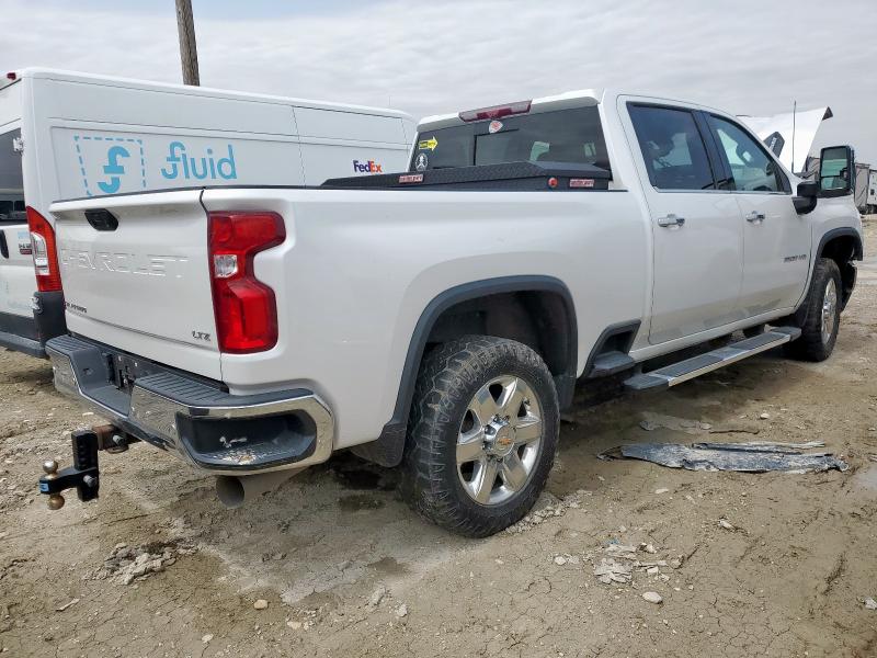 Photo 3 from auction – 2022 CHEVROLET SILVERADO with VIN 1GC4YUEY1NF267796