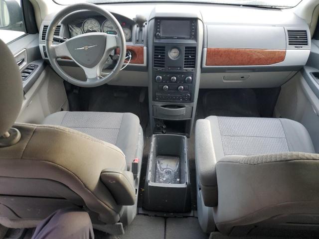 Photo 8 from auction – 2008 CHRYSLER TOWN & COU with VIN 2A8HR54P68R710057