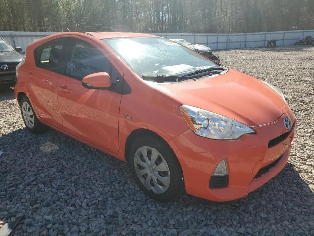 Photo 4 from auction – 2014 TOYOTA PRIUS C with VIN JTDKDTB3XE1062237