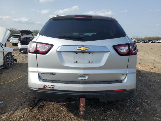 Photo 6 from auction – 2017 CHEVROLET TRAVERSE L with VIN 1GNKRGKD1HJ126517