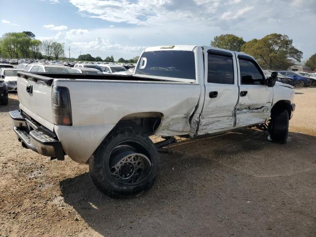 Photo 3 from auction – 2006 CHEVROLET SILVERADO with VIN 1GCHC23D46F162546