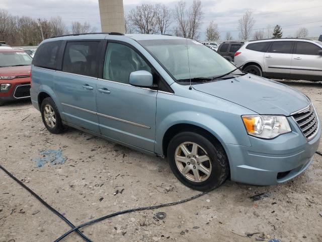 Photo 4 from auction – 2010 CHRYSLER TOWN & COU with VIN 2A4RR5D19AR306872