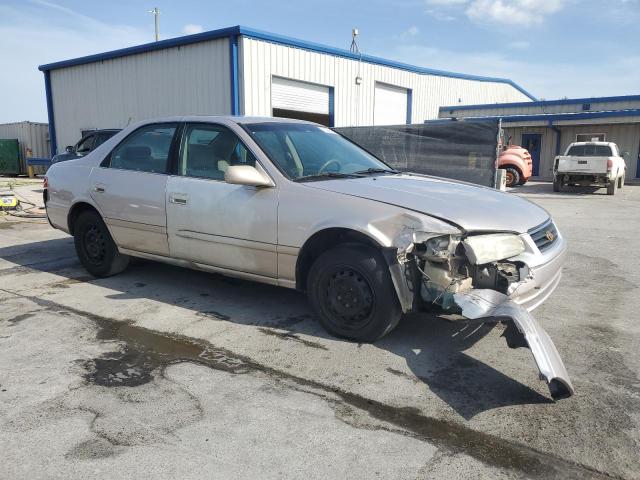 Photo 4 from auction – 2000 TOYOTA CAMRY CE with VIN 4T1BG22K5YU733157