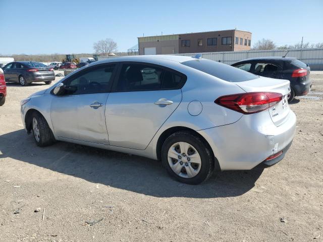 Photo 2 from auction – 2018 KIA FORTE LX with VIN 3KPFK4A74JE260935