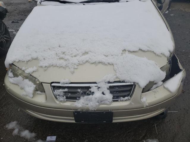 Photo 11 from auction – 2000 TOYOTA CAMRY LE with VIN 4T1BF28K0YU937293