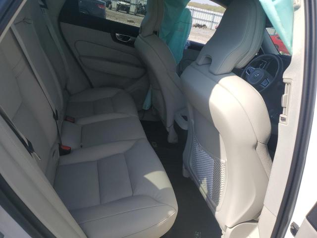 Photo 11 from auction – 2023 VOLVO XC60 PLUS with VIN YV4L12RW4P1337026