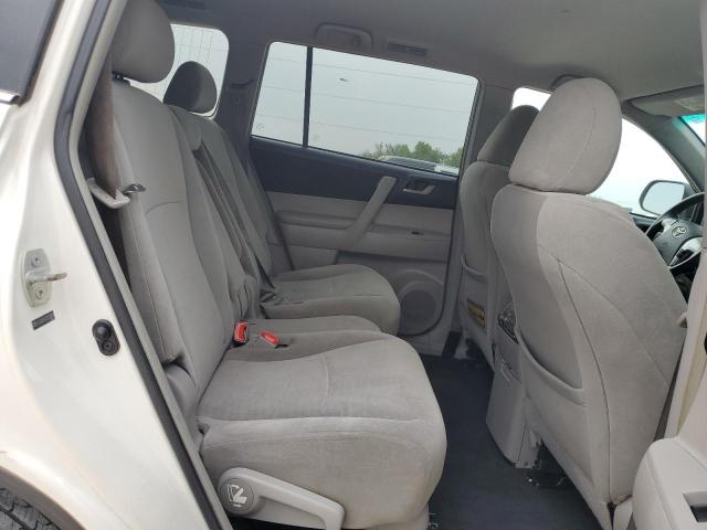 Photo 11 from auction – 2013 TOYOTA HIGHLANDER with VIN 5TDZK3EH3DS136921