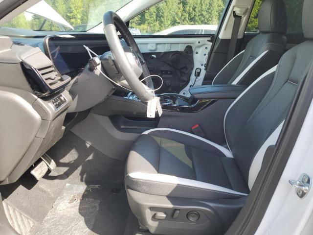 Photo 7 from auction – 2024 BUICK ENVISION E with VIN LRBFZPE46RD059577
