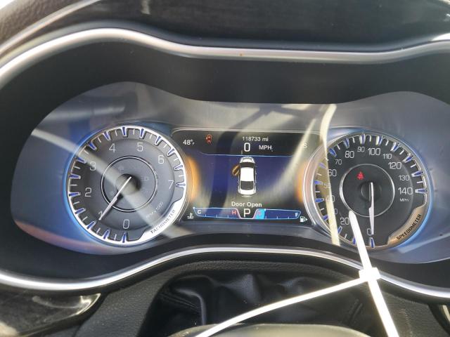 Photo 9 from auction – 2015 CHRYSLER 200 C with VIN 1C3CCCCG1FN673684