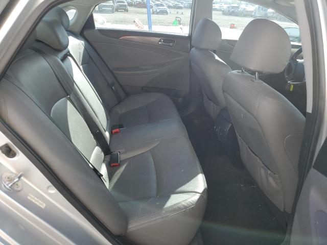 Photo 10 from auction – 2012 HYUNDAI SONATA HYB with VIN KMHEC4A40CA046878