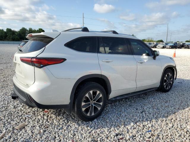 Photo 3 from auction – 2021 TOYOTA HIGHLANDER with VIN 5TDGZRAH7MS526870
