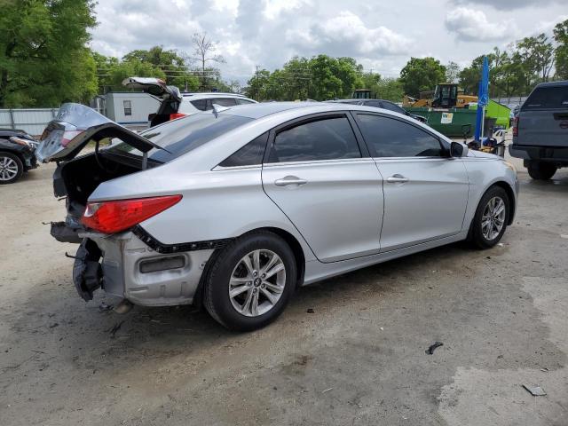 Photo 3 from auction – 2013 HYUNDAI SONATA GLS with VIN 5NPEB4AC3DH773005