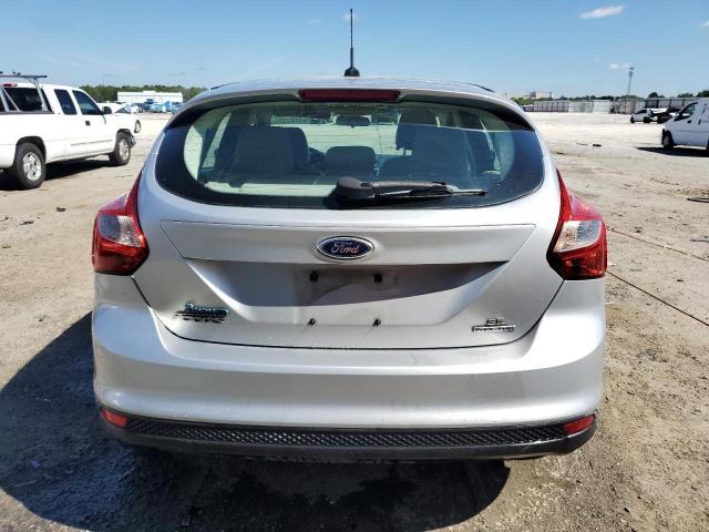 Foto 6 de la subasta – 2012 FORD FOCUS SE con VIN 1FAHP3K20CL413687