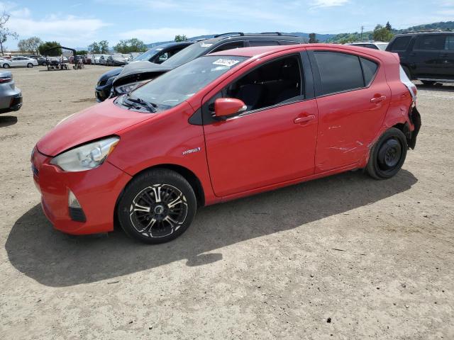 TOYOTA PRIUS C 2014 with VIN JTDKDTB39E1561014 - Photo from auction