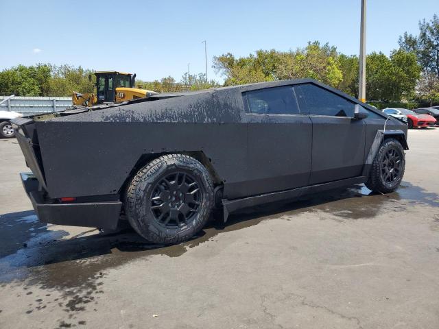 Photo 3 from auction – 2024 TESLA CYBERTRUCK with VIN 7G2CEHEEXRA017141