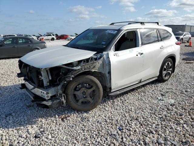 TOYOTA HIGHLANDER 2021 with VIN 5TDGZRAH7MS526870 - Photo from auction