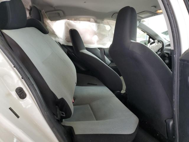 Photo 11 from auction – 2015 TOYOTA PRIUS C with VIN JTDKDTB30F1581797