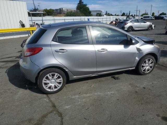 Photo 3 from auction – 2011 MAZDA MAZDA2 with VIN JM1DE1HZ0B0109881