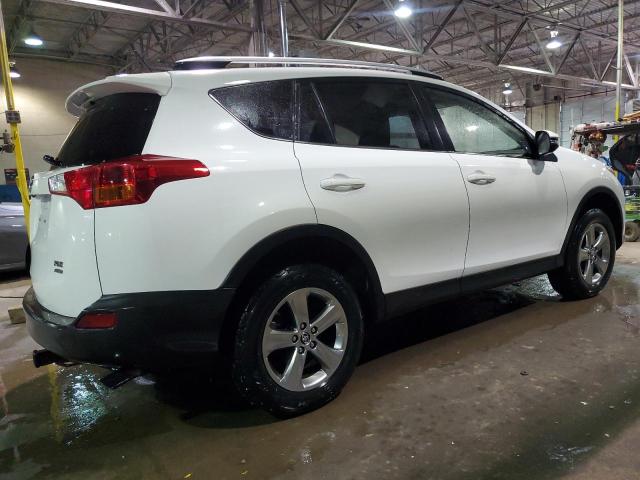 Photo 3 from auction – 2015 TOYOTA RAV4 XLE with VIN JTMRFREV3FD153665
