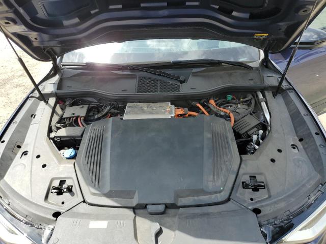 Photo 12 from auction – 2022 AUDI E-TRON S P with VIN WA1VCBGE3NB009954