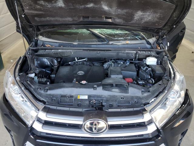 Photo 12 from auction – 2019 TOYOTA HIGHLANDER with VIN 5TDJZRFH9KS617215