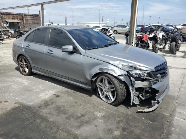 Photo 4 from auction – 2011 MERCEDES-BENZ C 300 with VIN WDDGF5EB4BF636219