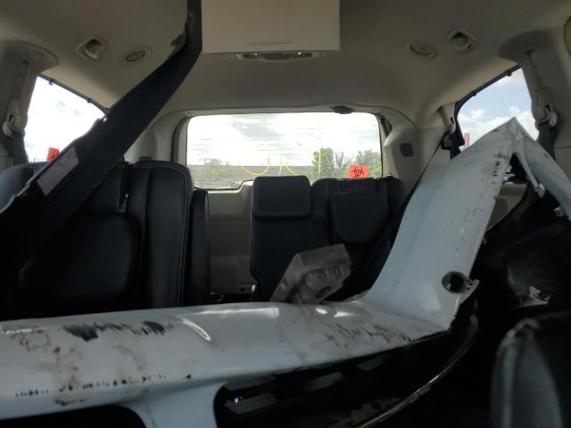 Photo 10 from auction – 2014 CHRYSLER TOWN & COU with VIN 2C4RC1CG1ER171074