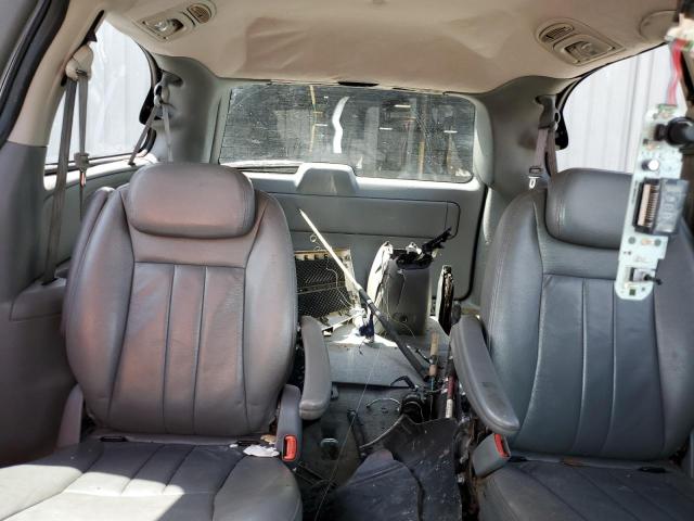 Photo 10 from auction – 2005 DODGE GRAND CARA with VIN 2D4GP44L05R217019