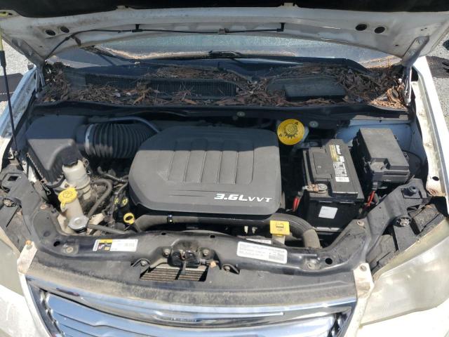 Photo 11 from auction – 2014 CHRYSLER TOWN & COU with VIN 2C4RC1BG8ER272839