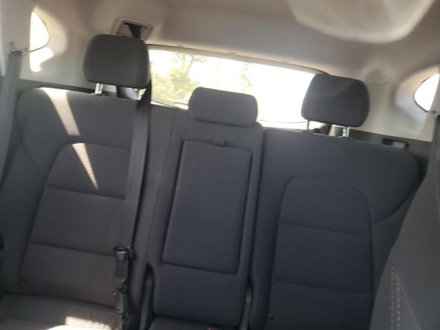 Photo 10 from auction – 2020 HYUNDAI TUCSON SE with VIN KM8J2CA42LU229600