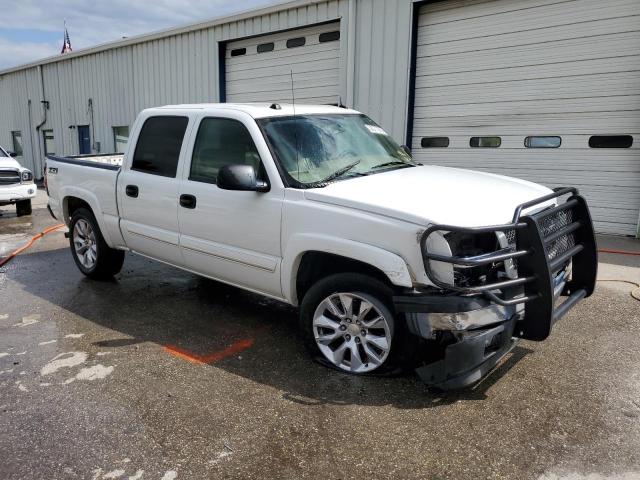 Photo 4 from auction – 2005 CHEVROLET SILVERADO with VIN 2GCEK13T551288153