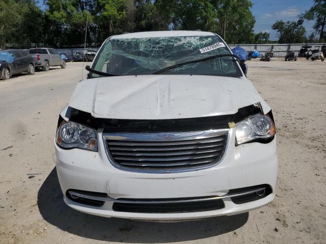 Photo 5 from auction – 2015 CHRYSLER TOWN & COU with VIN 2C4RC1JG9FR730097