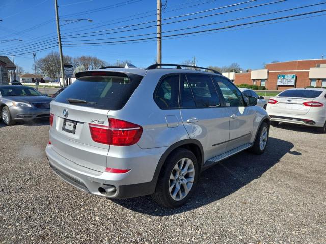 Photo 4 from auction – 2011 BMW X5 XDRIVE3 with VIN 5UXZV4C54BL410887