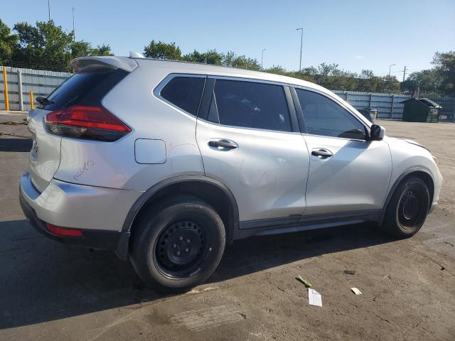 Photo 3 from auction – 2017 NISSAN ROGUE S with VIN KNMAT2MT9HP555821