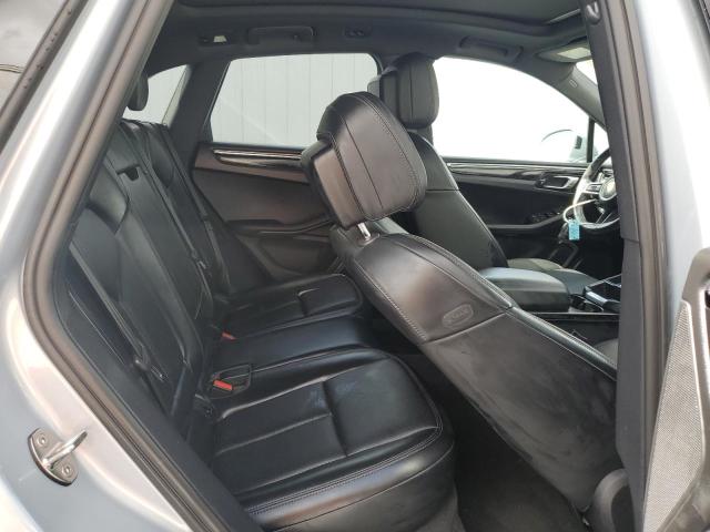 Photo 11 from auction – 2024 PORSCHE MACAN BASE with VIN WP1AA2A59RLB07100