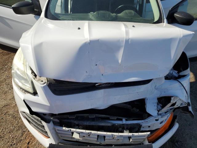 Снимка 11 от търг – 2015 FORD ESCAPE S с VIN 1FMCU0F71FUC35204