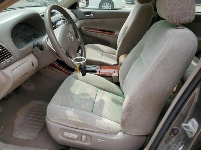Photo 7 from auction – 2004 TOYOTA CAMRY LE with VIN 4T1BE32K24U915856