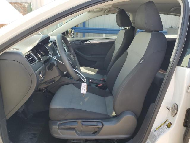 Photo 7 from auction – 2017 VOLKSWAGEN JETTA S with VIN 3VW2B7AJ0HM363178