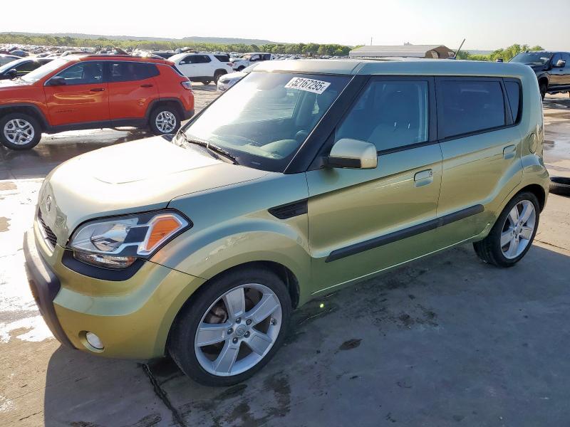 KIA SOUL + 2010 with VIN KNDJT2A25A7177174 - Photo from auction