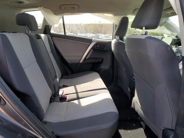 Photo 11 from auction – 2015 TOYOTA RAV4 LE with VIN JTMBFREV4FD136861
