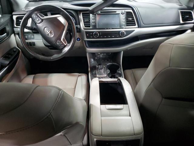 Photo 8 from auction – 2019 TOYOTA HIGHLANDER with VIN 5TDJZRFH0KS957269