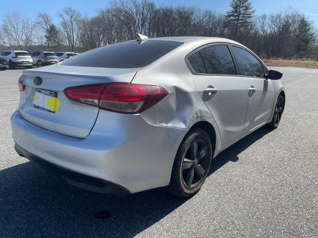 Photo 4 from auction – 2018 KIA FORTE LX with VIN 3KPFL4A76JE196281